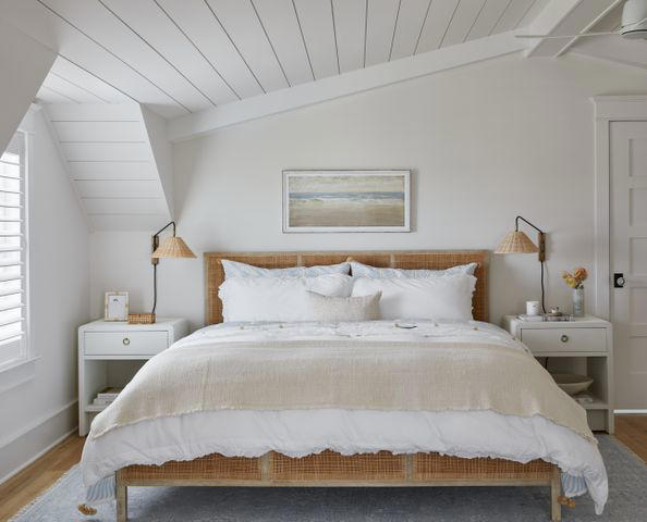 How To Make Your Bedroom Feel Bigger, According To Designers