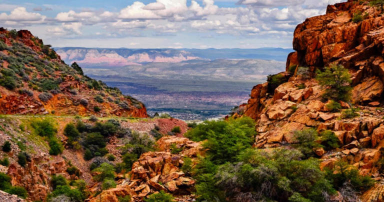 10 Best Arizona Backpacking Trails for Beginners