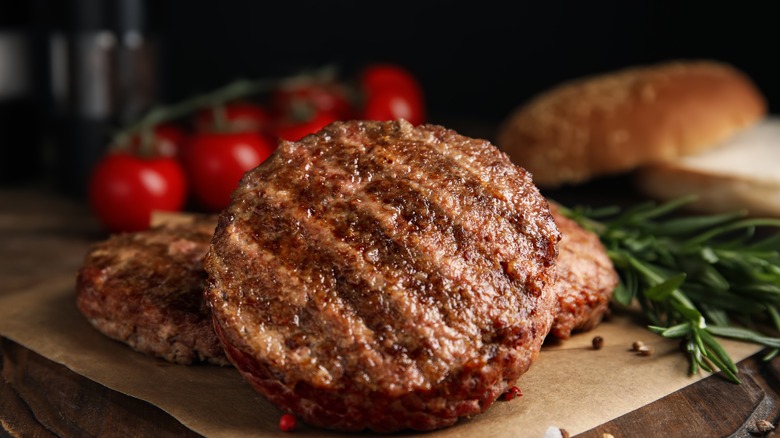 the chef-approved method for creating the perfect burger patty