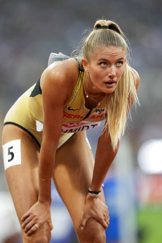 alica schmidt: γιατί η «πιο σέξι αθλήτρια του κόσμου» απέρριψε χορηγία με εξαψήφιο ποσό