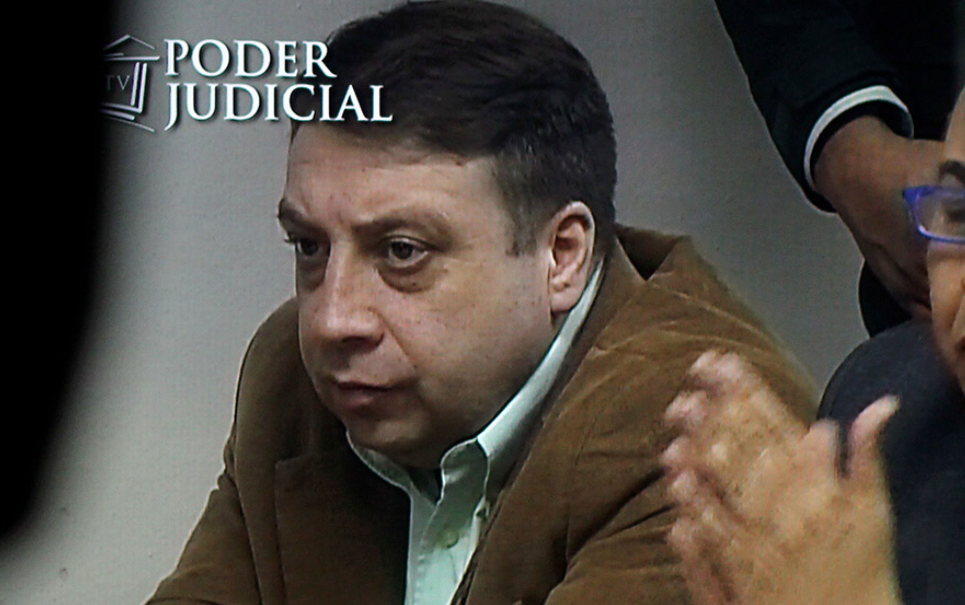 mauricio ortega es trasladado de cárcel a aysén para evitar presidio junto a hijo de nabila rifo tras ser formalizado por homicidio