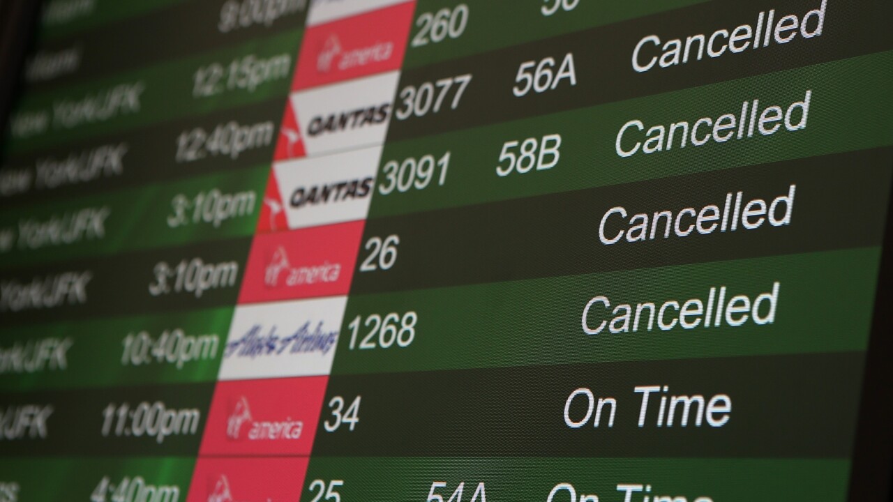 coalition introduces bill to compensate passengers for delayed or cancelled flights