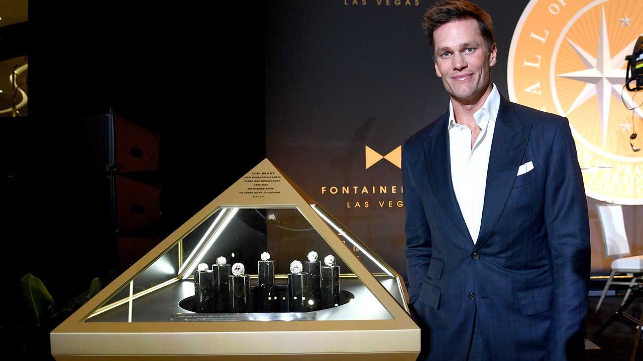 Tom Brady's Super Bowl rings shine brightly at Fontainebleau Las Vegas