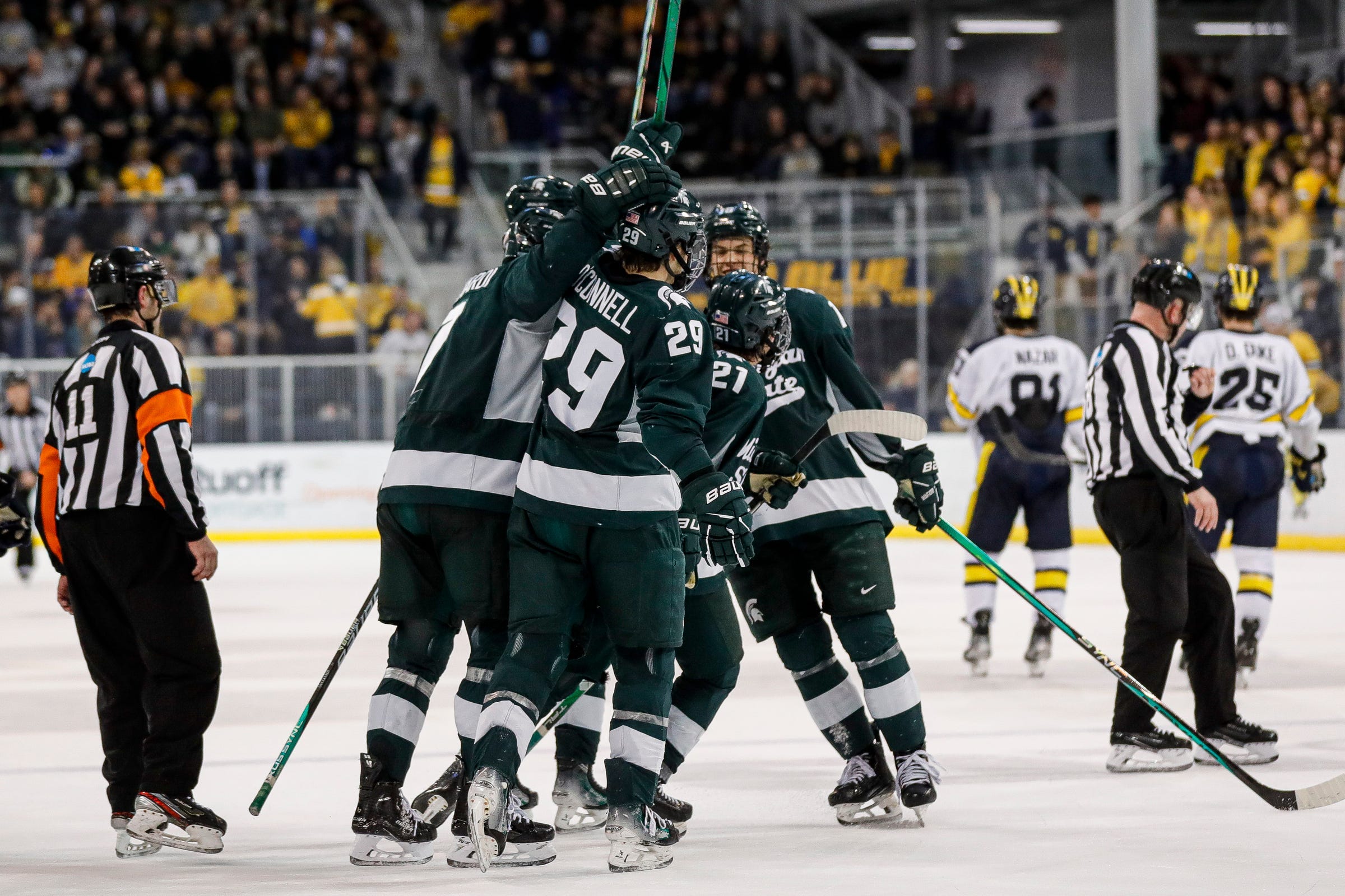 Michigan State Hockey Takes Down Michigan 5-1 In Ann Arbor