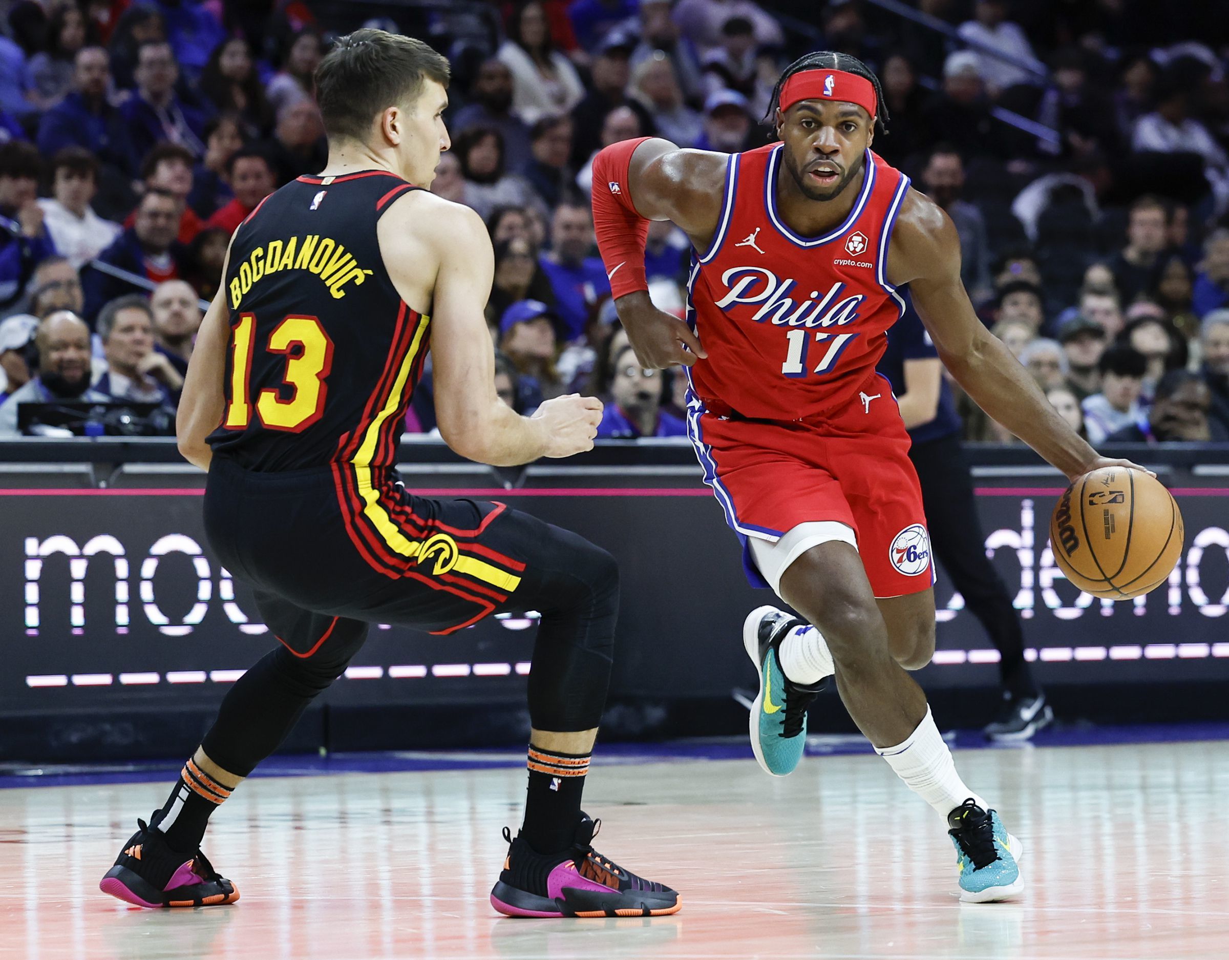 sixers fall to hawks, but buddy hield and cameron payne star in their philly debuts