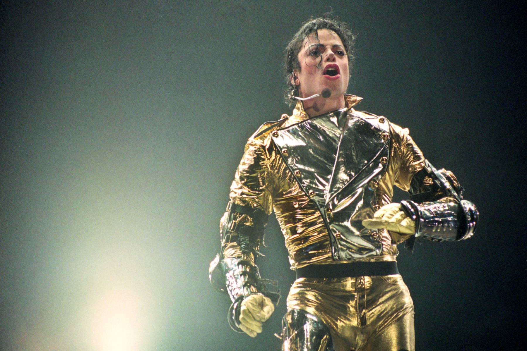 michael jackson catalog stake sold to sony, valued at whopping $1.2 billion