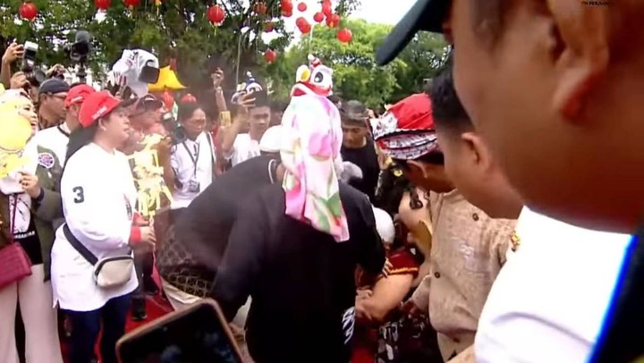 seniman pemeran wayang semar yang pentas di depan ganjar meninggal