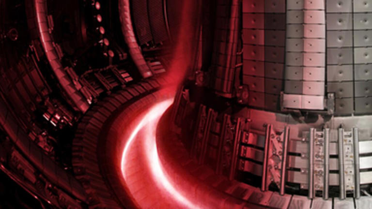 À l’intérieur du réacteur à fusion nucléaire JET. // Source : UKAEA