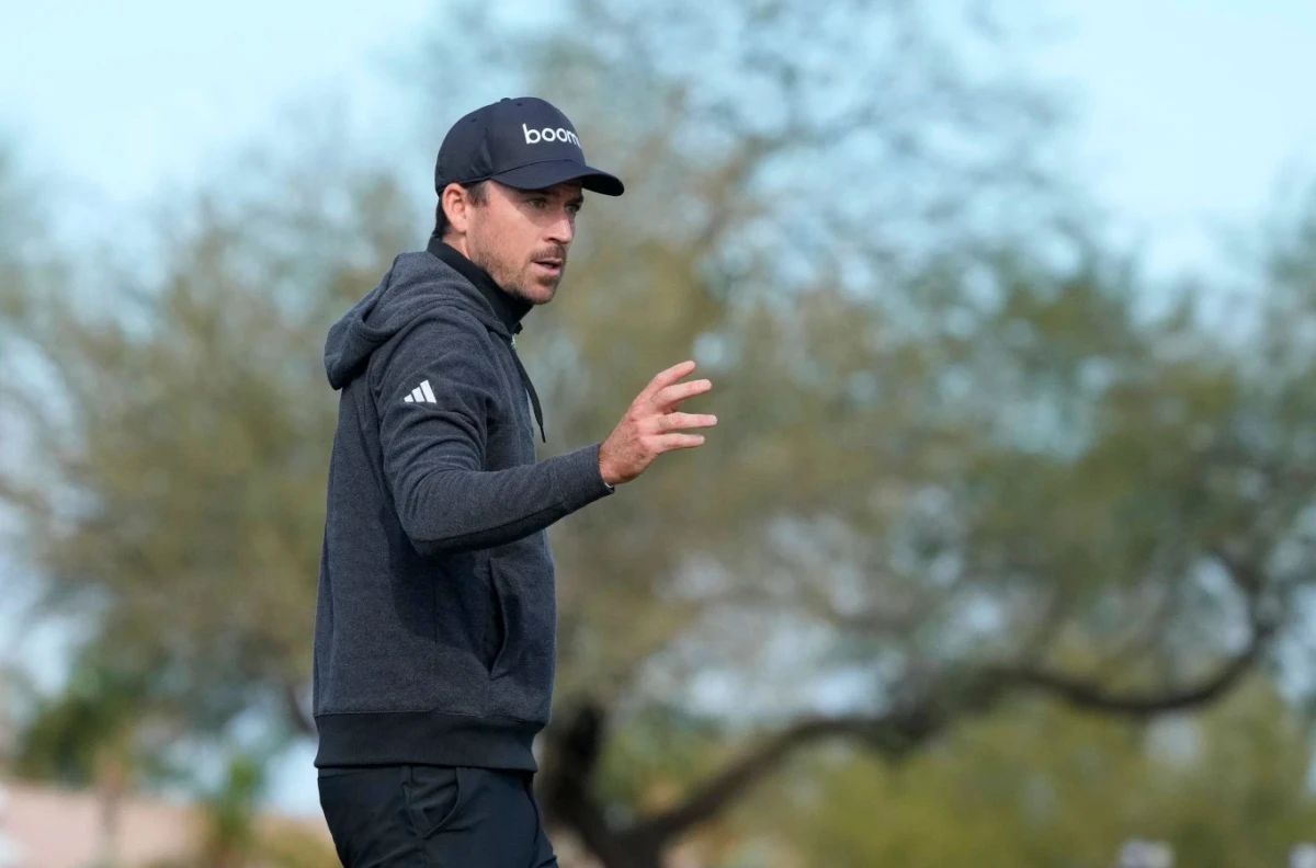 nick taylor equals course record before grabbing share of lead at phoenix open
