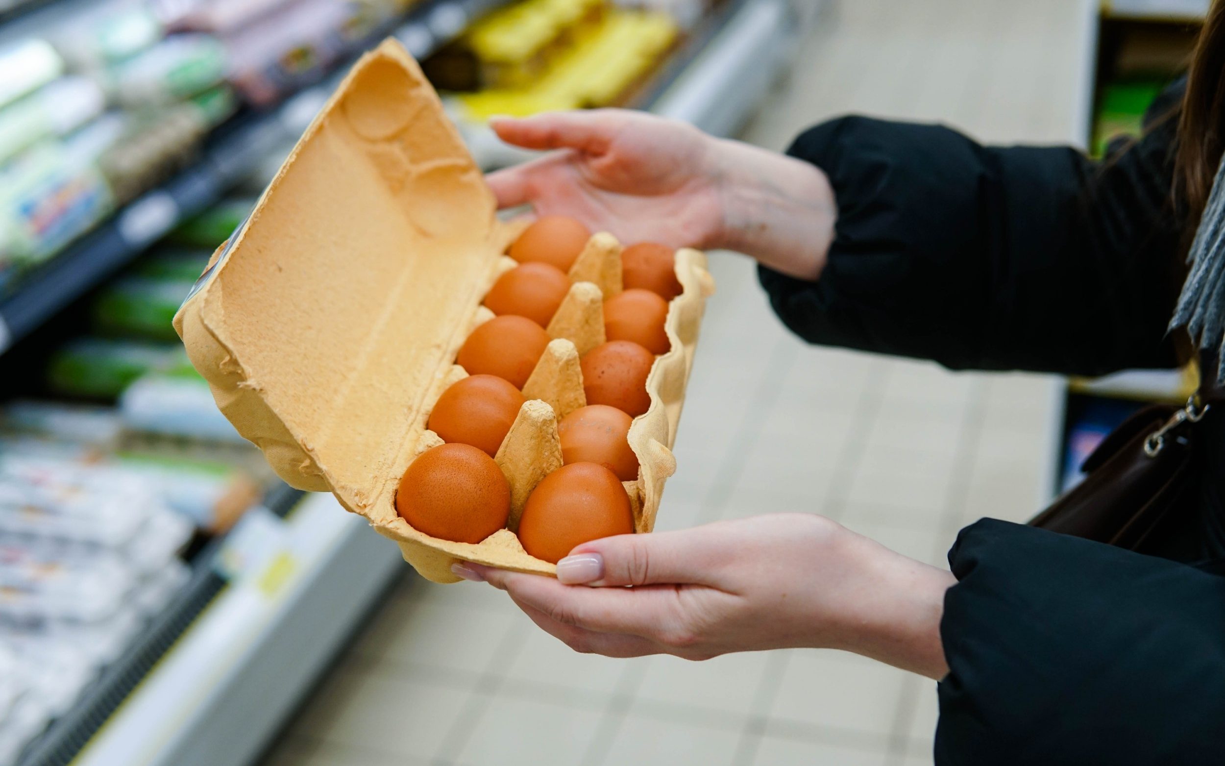 organic, free range or battery farmed? the best supermarket eggs for your health
