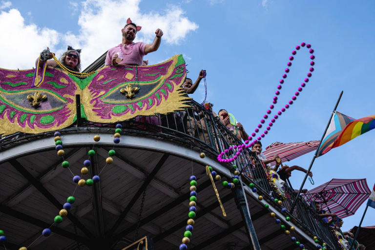 Mardi Gras, Carnival in US, around the world See photos of