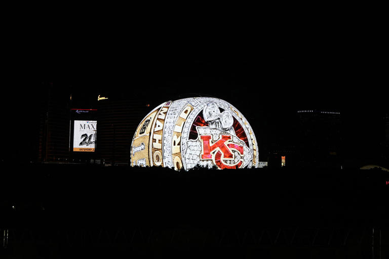 See how the Las Vegas Sphere displayed all 57 Super Bowl rings in