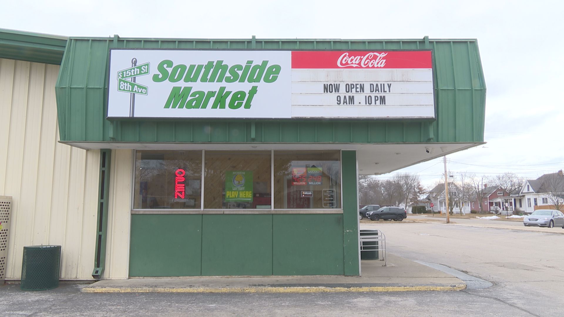 escanaba convenience store reopens under new ownership