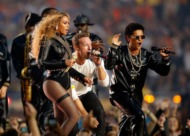 Photos: What’s the best-ever Super Bowl halftime show?