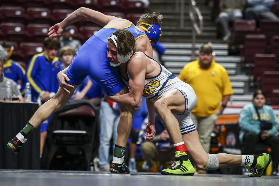 notre dame wrestling rides emotional rollercoaster to finish 3rd at piaa 2a tournament