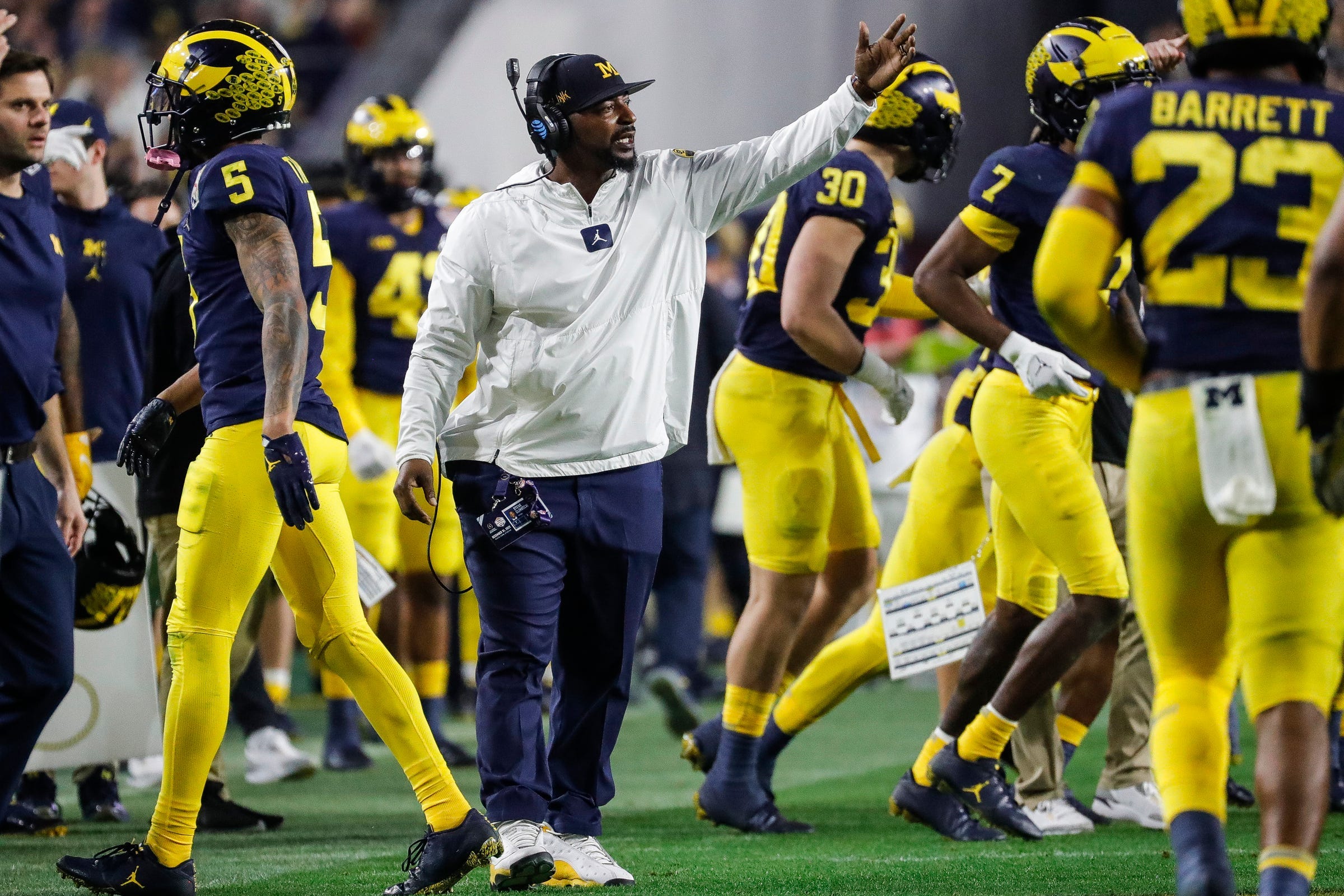 report: defensive backs coach steve clinkscale leaving michigan for chargers