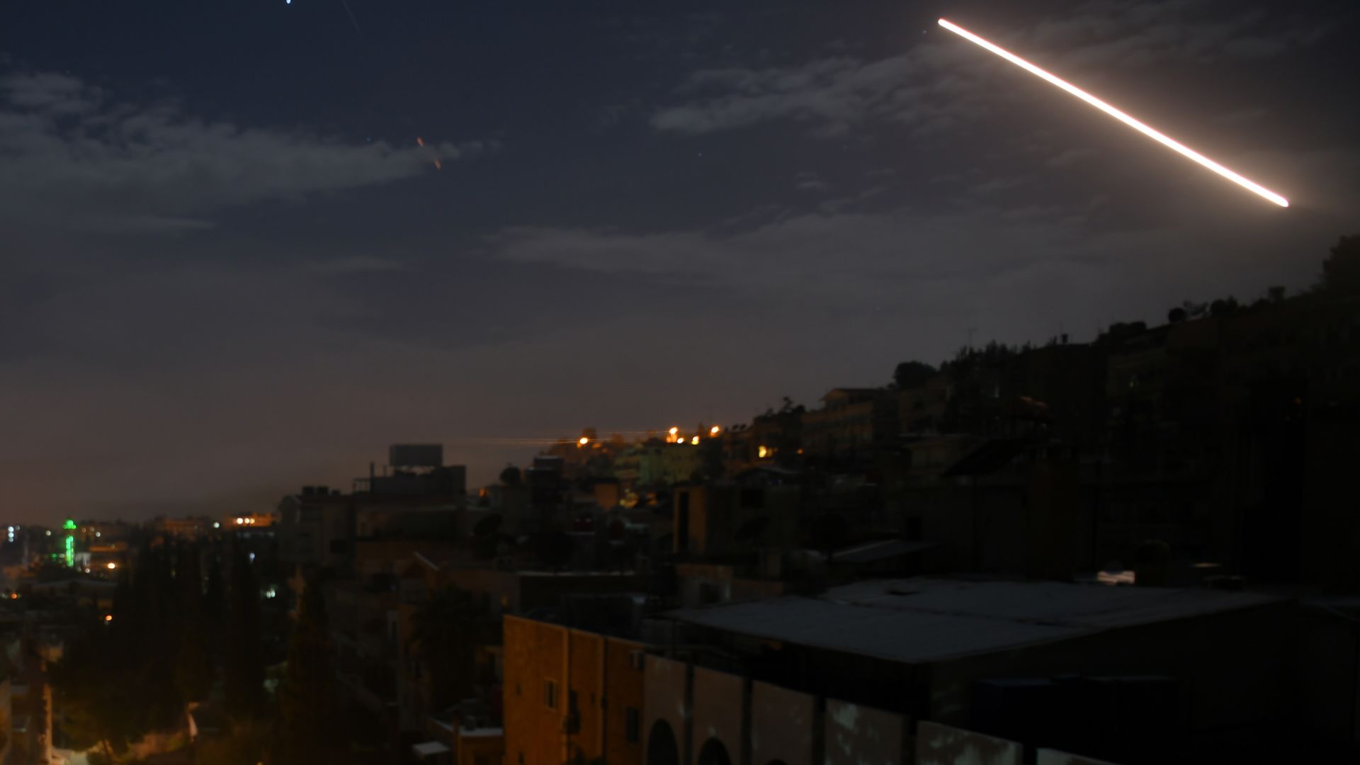 syrien: israel hat offenbar ziele nahe damaskus beschossen