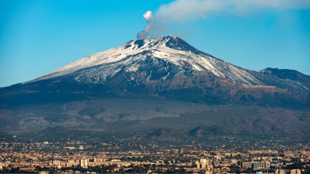 Discover the Magic of Vacationing in Sicily, Italy