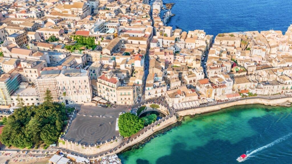 Discover the Magic of Vacationing in Sicily, Italy