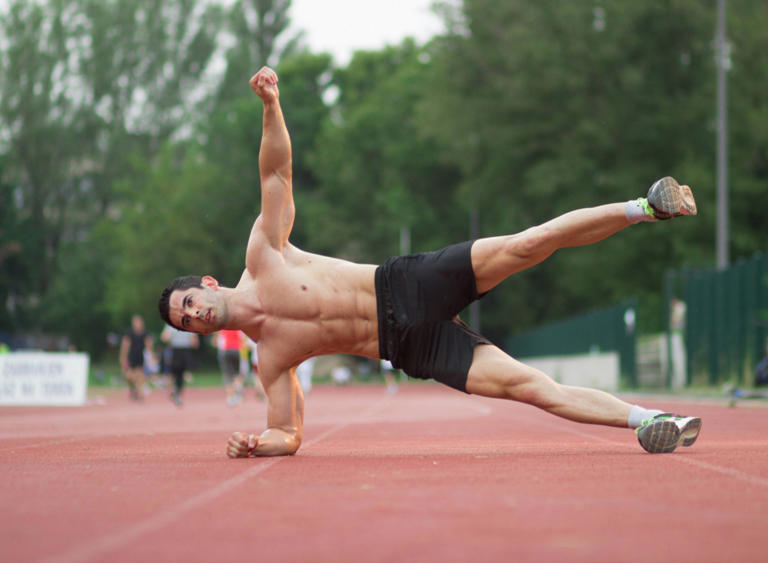 5 Floor Workouts To Boost Your Muscular Endurance and Fitness