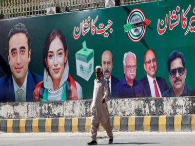 almost dozen independents declare their support to nawaz sharif's party