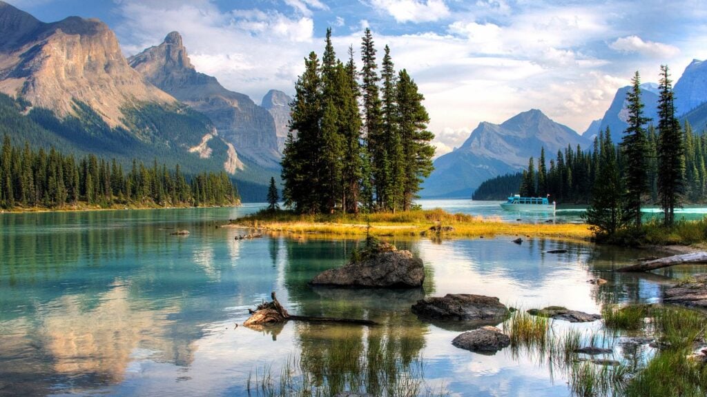 <p>Calling all nature lovers! From Icefields Parkway in Alberta to the Irish Loop in Newfoundland, Canada offers an array of scenic views for road trippers. The best news? You likely won’t have to share the road with many people, for Canada has the fourth-lowest congestion levels of the countries studied.</p>