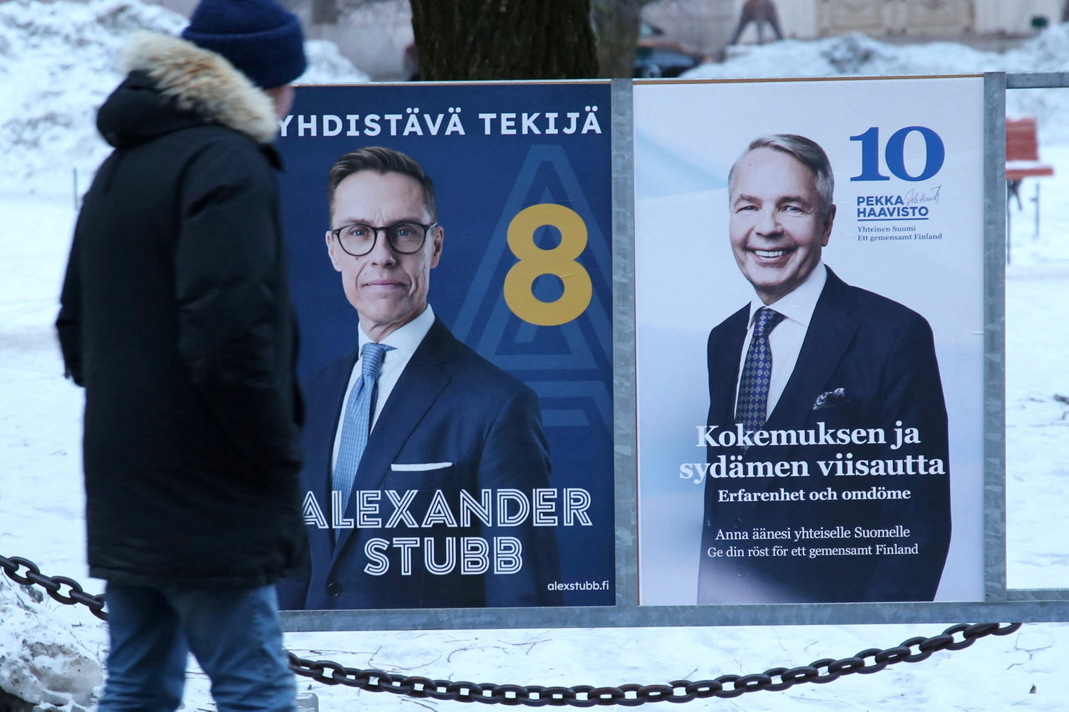 nato-positiv kandidat er favorit ved afgørende valg i finland
