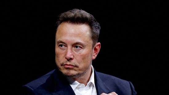 amazon, microsoft, parag agarwal's refusal to ban a twitter account paved way for elon musk's acquisition, new book says