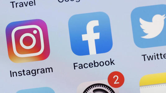 The government's Online Harms Act would impose new responsibilities on online platforms, including a requirement to take down certain content within 24 hours after it's flagged as harmful. (Justin Sullivan/Getty Images)
