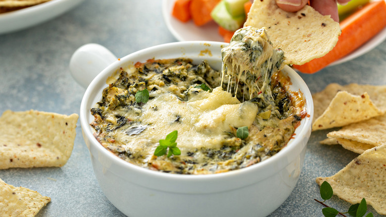 Upgrade Spinach And Artichoke Dip With Chicken To Make It A Hearty Meal
