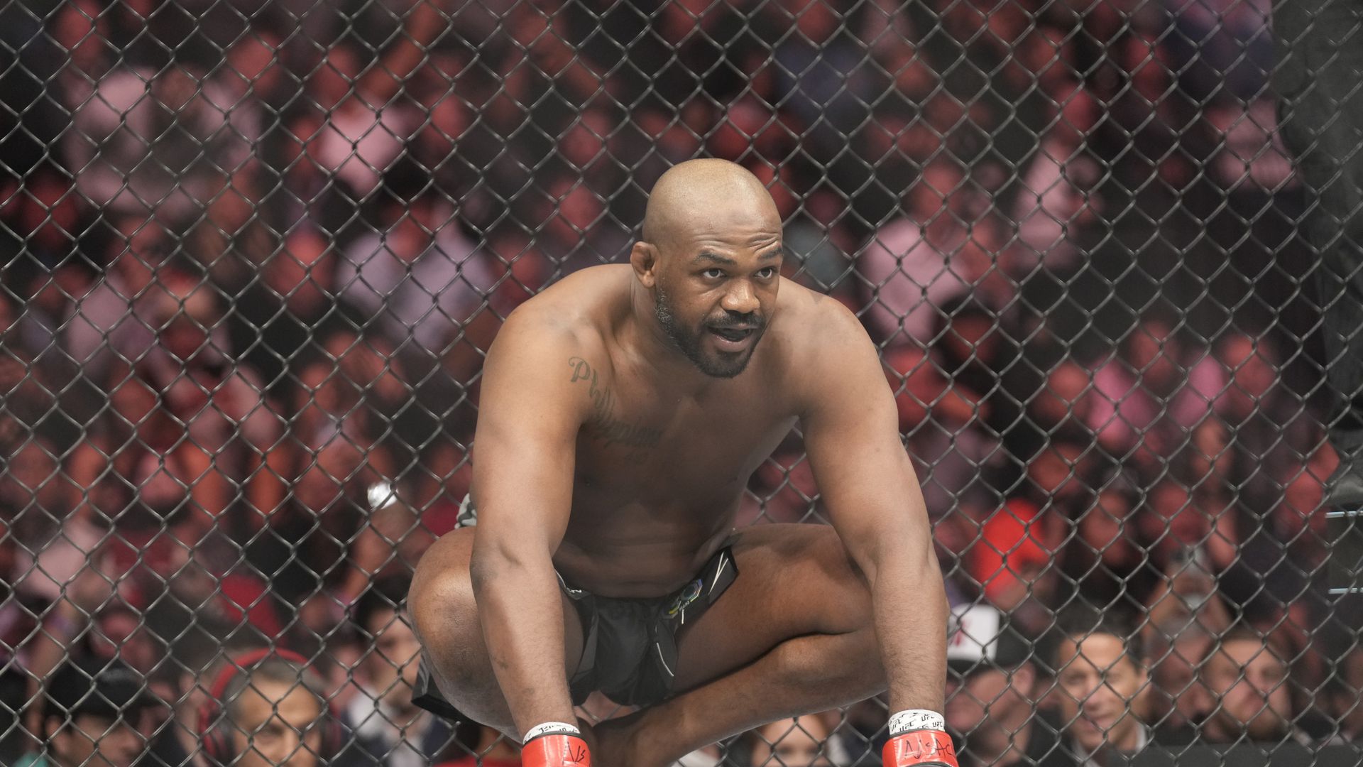 jon jones says he turned down ufc 300 headliner, future fight against tom aspinall ‘not off the table’