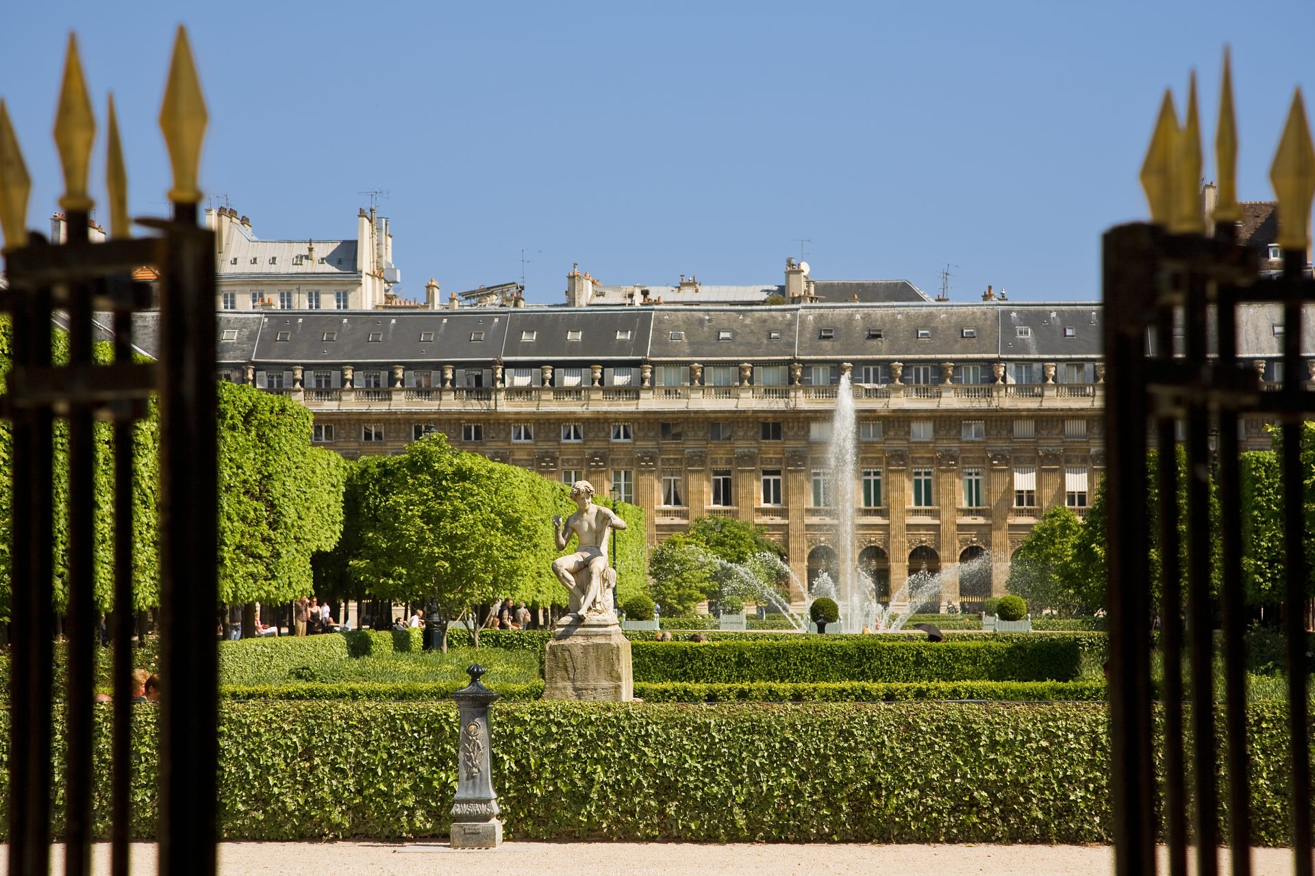 <p>Set up in 1633, this French-style garden is a historically rich site in the heart of Paris. The Jardin du Palais-Royal features flower beds, several fountains, and sculptures, providing a lovely setting for a hand-in-hand walk. Before entering the garden, pause in the Palais Royal's Cour d'Honneur to admire the Buren Columns, a well-known art piece in the capital.</p>