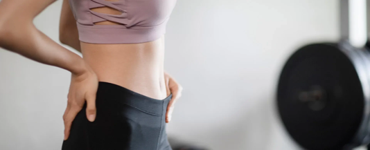 【超簡単】女性向けの体幹トレーニング5選！自宅で今すぐできるメニューを紹介