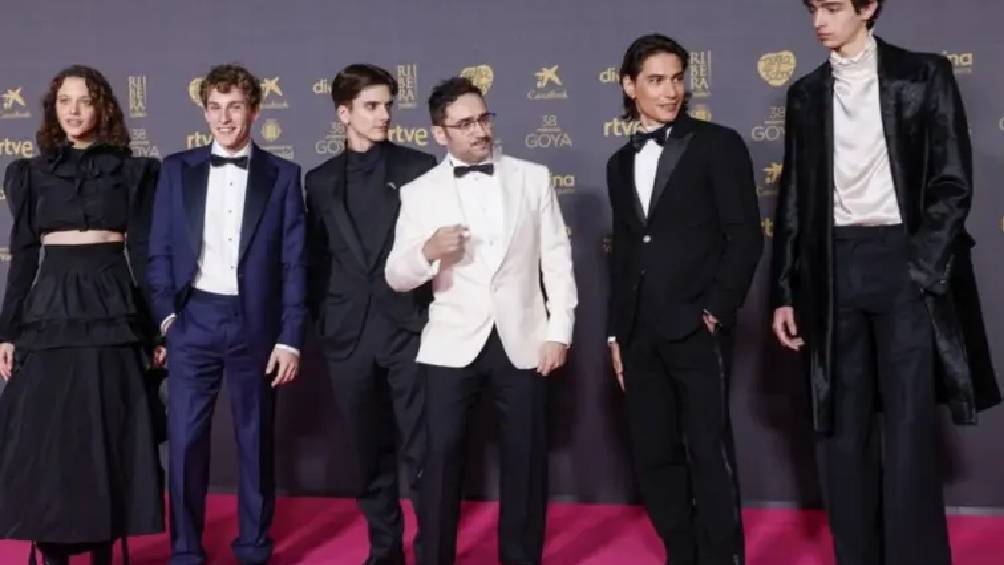 Premios Goya 2024: ''La Sociedad De La Nieve'' Arrasa Con 12 Galardones ...