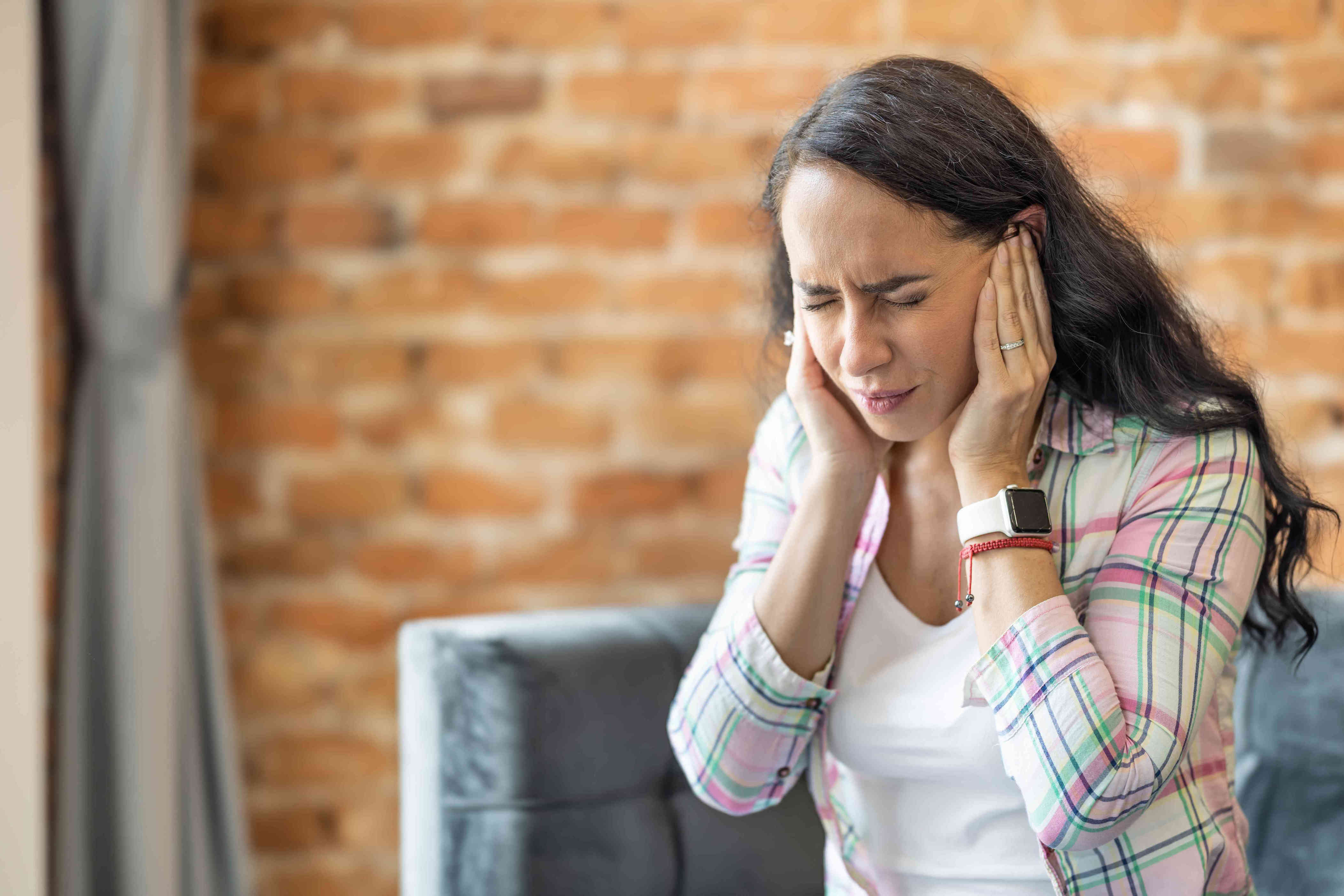 signs and symptoms of tinnitus
