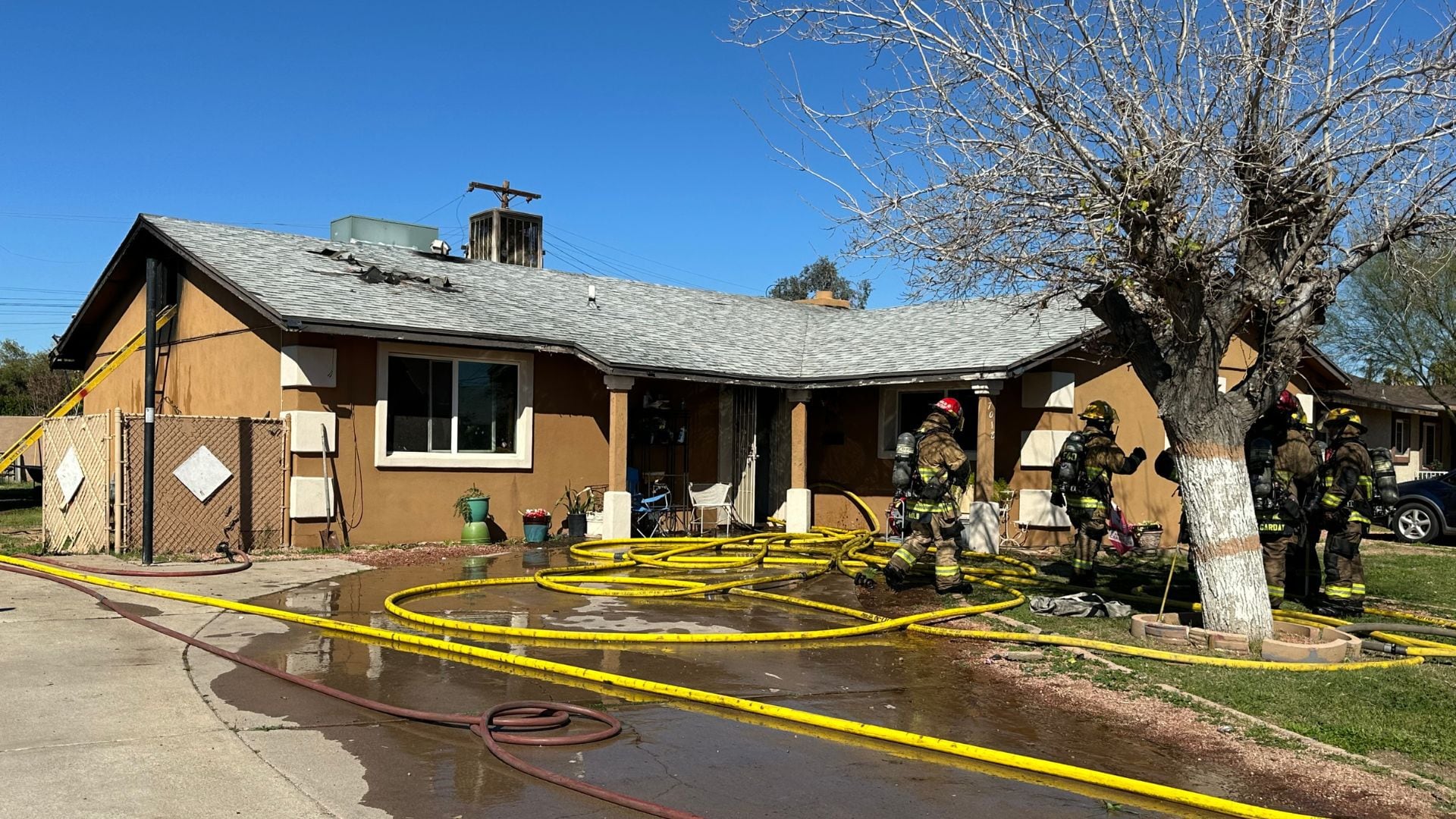 9 People Displaced After House Fire In West Phoenix