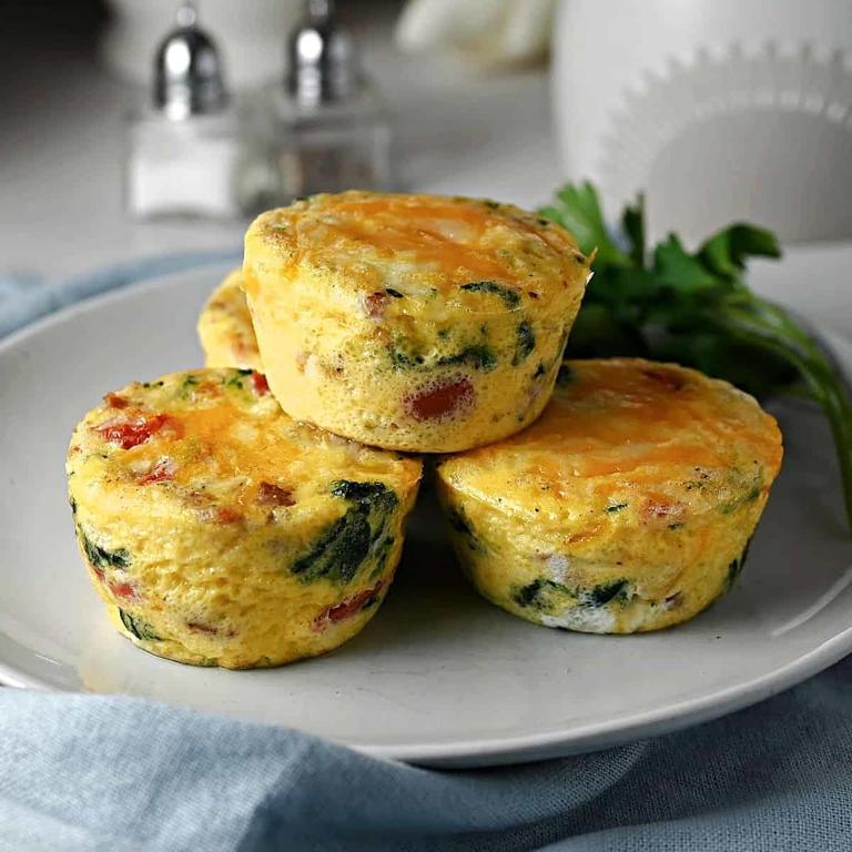 easy-egg-bites-with-sausage-and-cheese