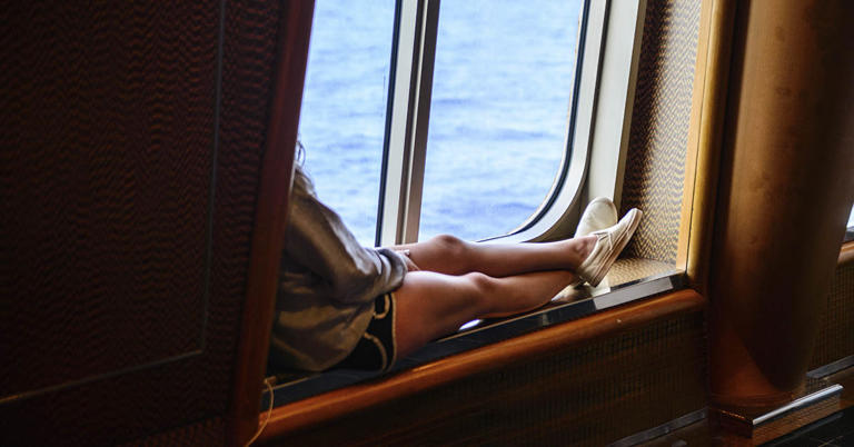 Cruise Ship Vacations: Expectation vs. Reality