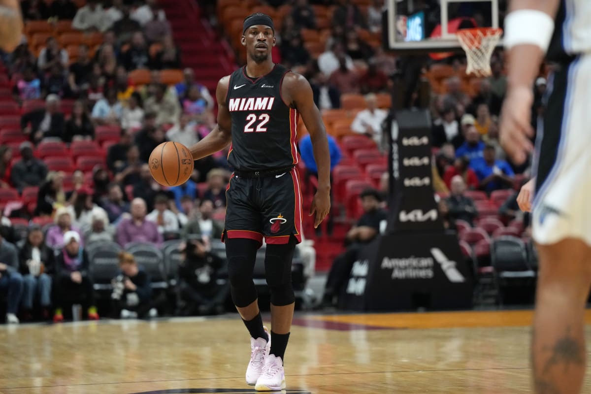 miami heat grant jimmy butler leave of absence after passing away of family member