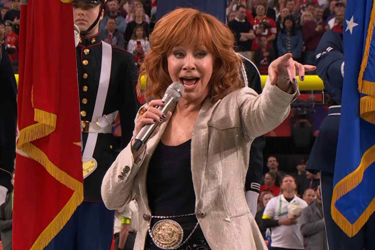 Reba McEntire Delivers Incredible Rendition of National Anthem at 2024