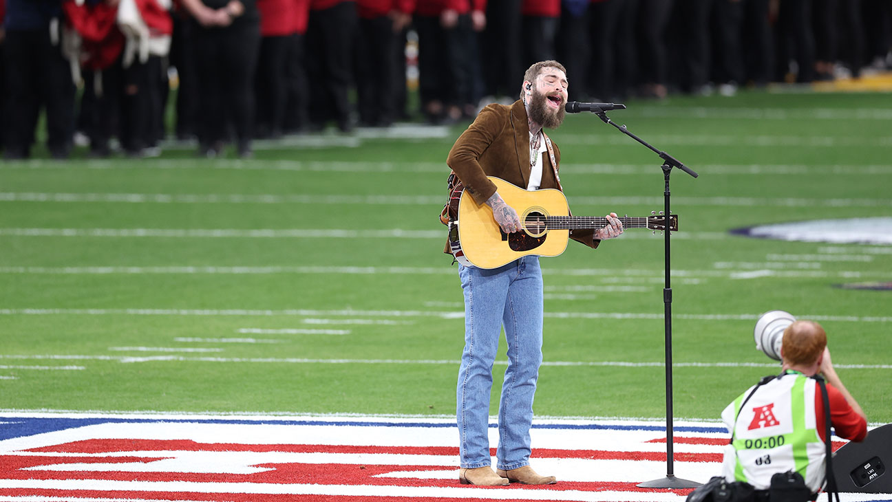 Post Malone Sings Acoustic Version Of America The Beautiful During   BB1i85wk.img