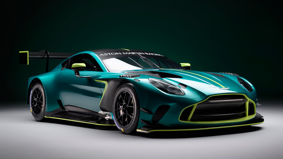 The 2025 Aston Martin Vantage in Photos