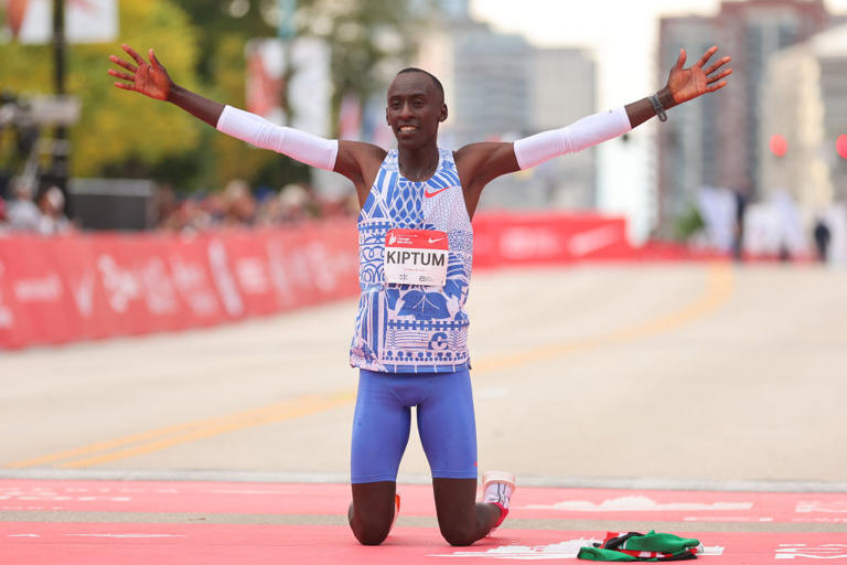 Eliud Kipchoge pays tribute to marathon rival Kelvin Kiptum after ...