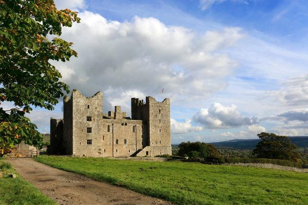 14 Must Visit Castles In Yorkshire, England