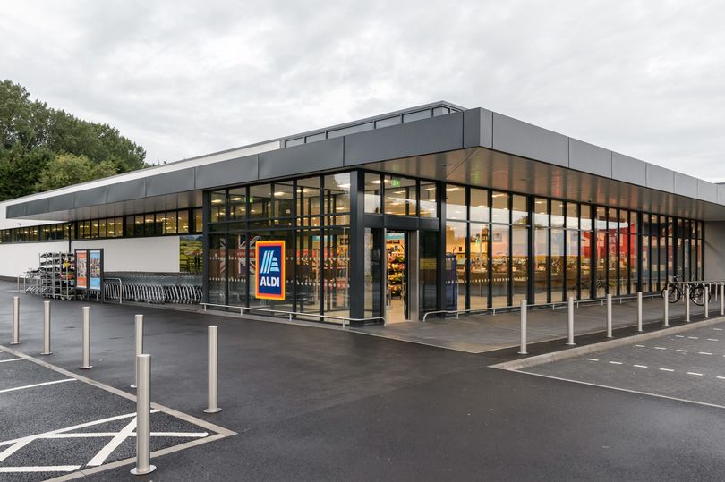 aldi plans to open new stores in £550million expansion