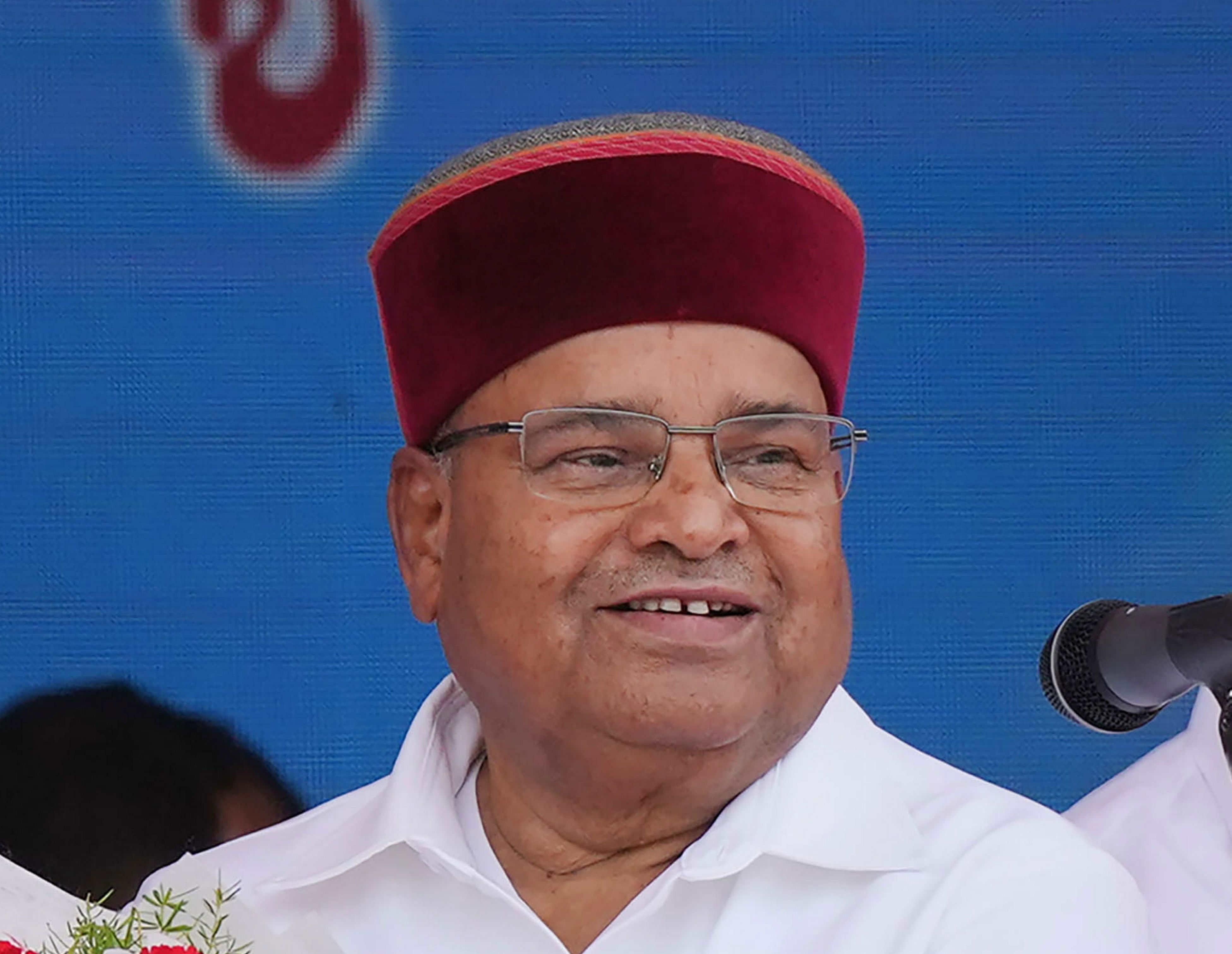 Karnataka guv Gehlot refuses to address joint session of legislature on ...