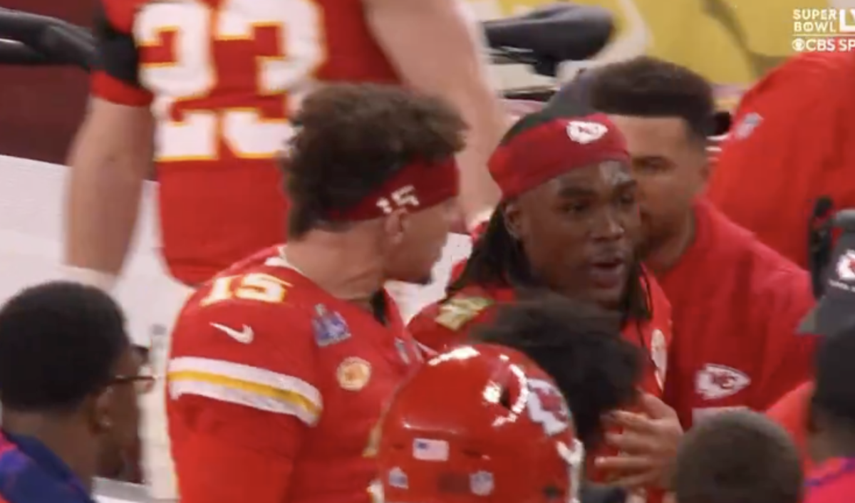 patrick mahomes jaws with rashee rice after wide-open touchdown miss