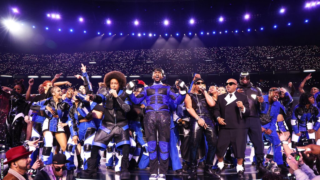 swift, bieber and jay-z - super bowl 58 in pictures