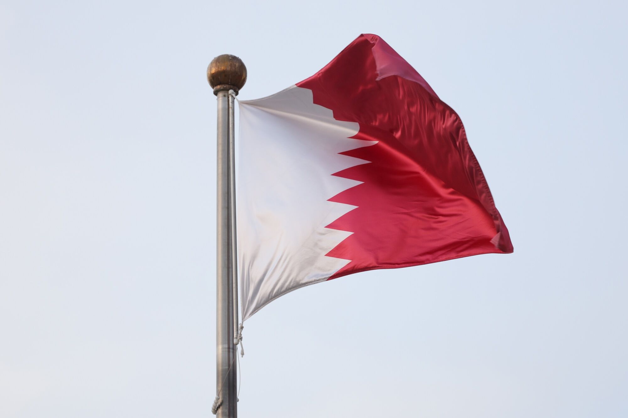 qatar releases eight former indian navy officials on death row