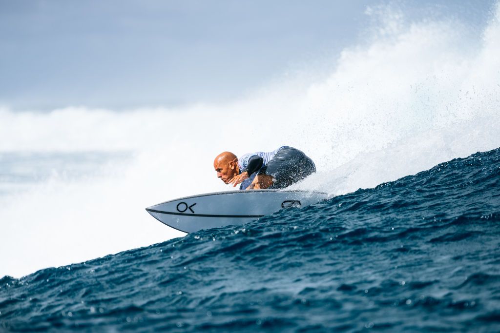 los hábitos saludables que sigue a rajatabla kelly slater para seguir siendo leyenda del surf con 52 años